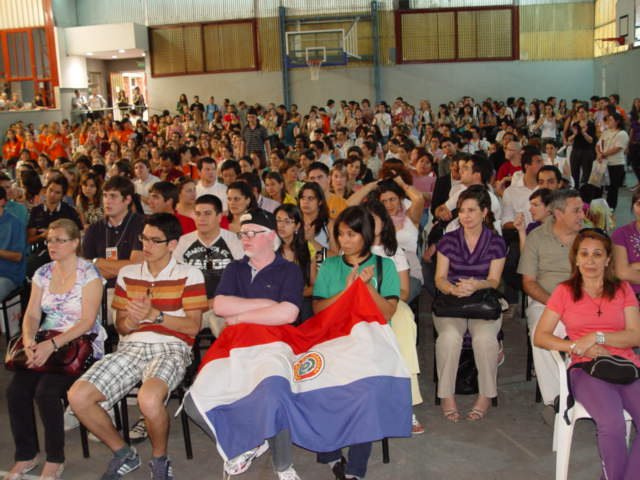 Cierre de las Jornadas en el Gimnasio de la Universidad Nacional del Litoral.