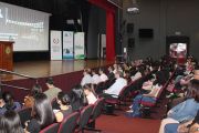 Finaliza ciclo de conferencias por la Semana del Economista 2025 FCE-UNE