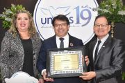 Rector de la UNE participó de festejos por aniversario de la UNVES