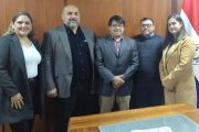 Referentes del SIPRODUNE se reunieron con el Rector de la UNE 
