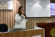 Desarrollan jornada sobre prevención del suicidio y neurodivergencia