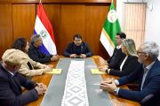 Comitiva de la ANEAES realizó visita de cortesía a la UNE