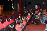 Realizaron clausura del curso de inglés desarrollado en la UNE 