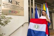 Estudiante de ESPO-UNE se destaca en curso internacional de emprendedurismo 