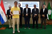 Entregan certificados de reconocimiento a participantes de las XXXII JJI de AUGM