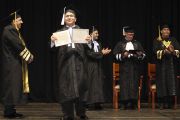 FP-UNE presenta nuevos graduados en Análisis de Sistemas y en Turismo 