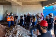 Estudiantes de Arquitectura realizan visita técnica a edificio en construcción 