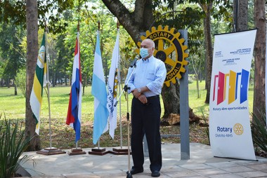 Acto realizado en el campus del kilómetro 8 Acaray de Ciudad del Este.